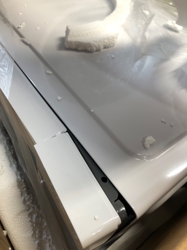 Photo 1 of ***DAMAGED - SEE NOTES/PICTURES***SHARP Countertop Microwave Oven with Removable 12.4" Carousel Turntable, 1000 Watt, 1.1 Cubic Feet, White