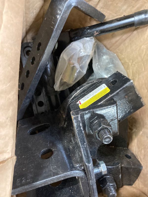 Photo 1 of ***MISSING PIECES -SELLING AS IS*** Equal-i-zer 4-point Sway Control Hitch, 90-00-1001, 10,000 Lbs Trailer Weight Rating, 1,000 Lbs Tongue Weight Rating, Weight Distribution Kit DOES NOT Include Hitch Shank, Ball NOT Included