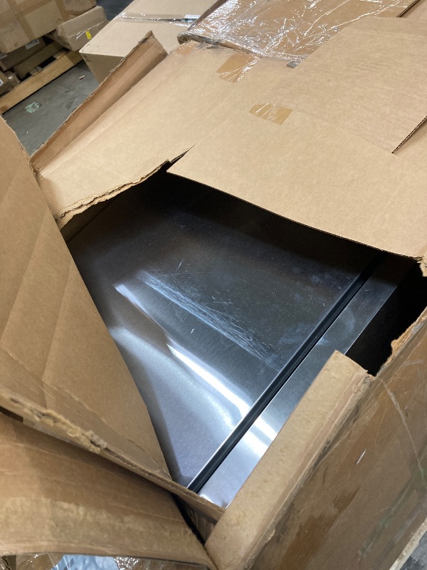 Photo 1 of ***PARTS ONLY***
HCK Outdoor Refrigerator 24 Inch, Undercounter Refrigerators with Stainless Steel Door, 161 Can Beverage Fridge for Home Bar, Kitchen, Patio, Outdoor, Commercial Use