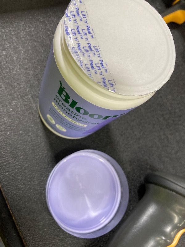Photo 1 of ***FACTORY SEALED***Bloom Nutrition Creatine Monohydrate Powder, 5g Micronized Creatine per Serving, Supports Muscle Recovery, Strength, Endurance, Pre or Post Workout, Gluten Free, Non GMO, Unflavored, 40 SVG, 7.3 oz***FACTORY SEALED***