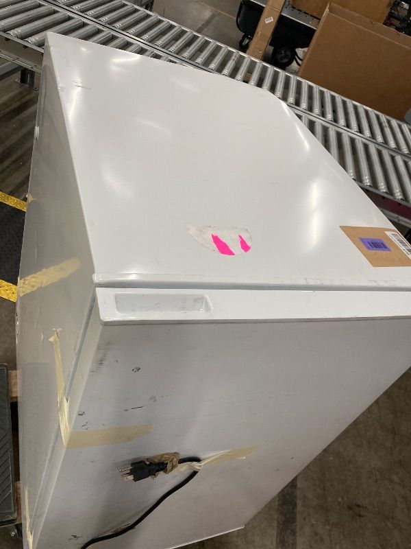 Photo 1 of ***PARTS ONLY****Large Chest Freezer, 10 Cu.Ft Commercial Deep Freezer with 8 Level Adjustable Temperature(-11.2°F to 10.4°F), Energy Saving Freezer with Removable Basket, Universal Wheels, White