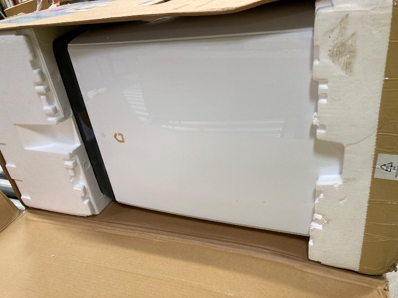Photo 1 of ***PARTS ONLY******14000 BTU Room Air Conditioners with Remote Control, 3-in-1 Free Portable AC Unit with Fan & Dehumidifier, Cools Room up to 750 sq.ft, Smart/Sleep Mode,3 Speed,Auto Swing,24H Timer