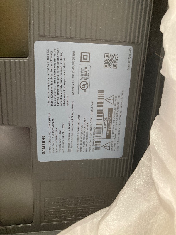 Photo 1 of ****Broken for Parts Only. No Refund. No Return*******Samsung 65-Inch Class QLED Q7F Series Samsung Vision AI Smart TV (2025 Model, 65Q7F) Quantum HDR, Object Tracking Sound Lite, Q4 AI Gen1 Processor, 4K upscaling, Gaming Hub, Alexa Built-in
