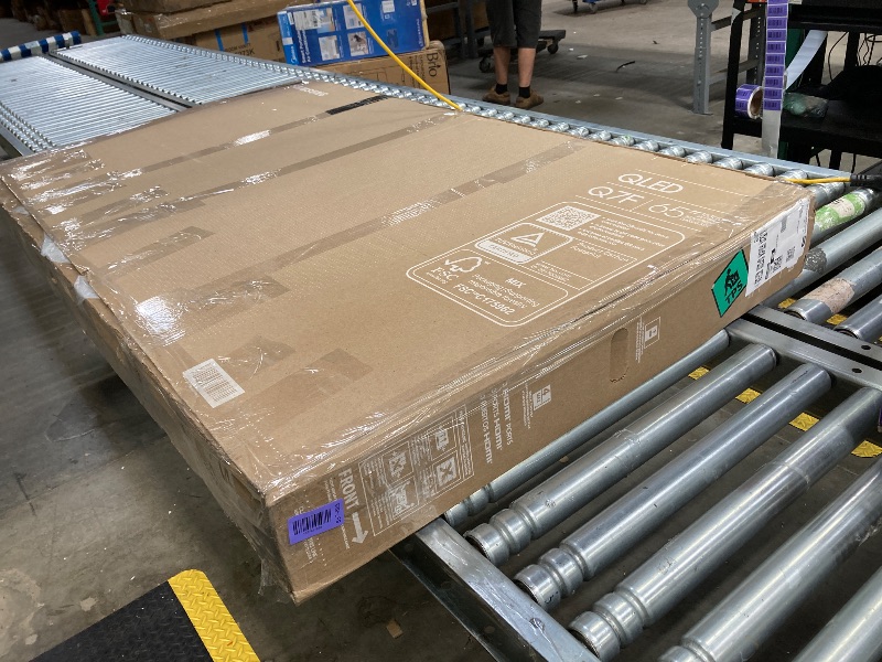 Photo 1 of ****Broken for Parts Only. No Refund. No Return*******Samsung 65-Inch Class QLED Q7F Series Samsung Vision AI Smart TV (2025 Model, 65Q7F) Quantum HDR, Object Tracking Sound Lite, Q4 AI Gen1 Processor, 4K upscaling, Gaming Hub, Alexa Built-in