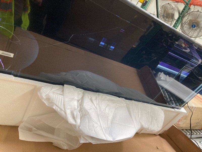 Photo 1 of ****PARTS ONLY NO RETURN NO REFUND ****

Samsung 58-Inch Class Crystal UHD U8000F 4K Smart TV (2025 Model) Endless Free Content, Processor, MetalStream Design, Knox Security, Alexa Built-in