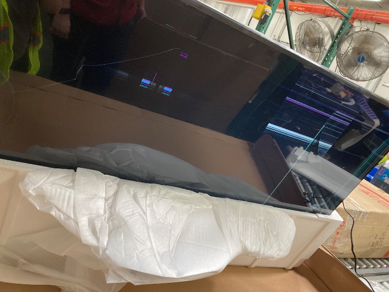 Photo 1 of ****PARTS ONLY NO RETURN NO REFUND ****

Samsung 58-Inch Class Crystal UHD U8000F 4K Smart TV (2025 Model) Endless Free Content, Processor, MetalStream Design, Knox Security, Alexa Built-in