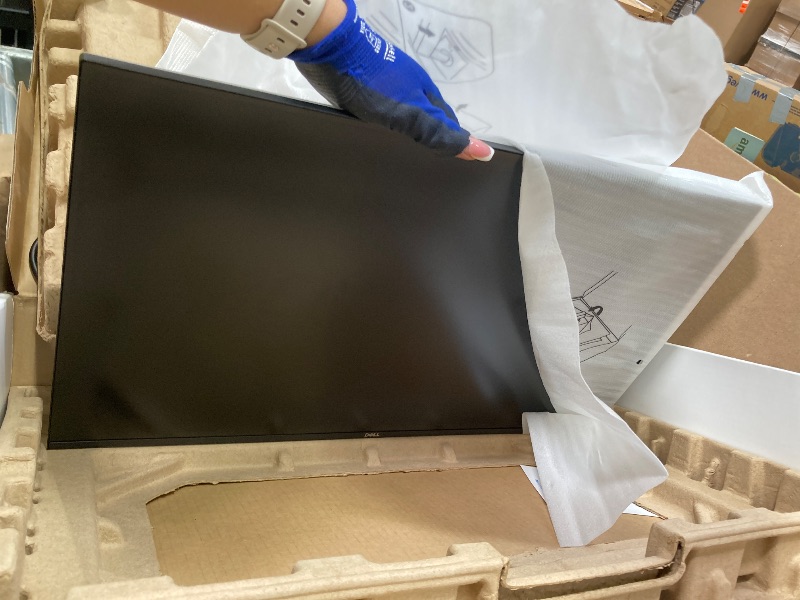 Photo 1 of ***BROKEN*SOLD FOR PARTS ONLY*NON RETURNABLE*NON REFUNADABLE*NO EXCEPTIONS***
Dell 24 Plus Monitor - S2425HSM - 23.8-inch FHD (1920x1080) 144Hz 1ms Display, 2 x 3W Speakers, HDMI Connectivity, Height/Tilt/Pivot/Swivel Adjustability, AMD FreeSync - Ash Whi