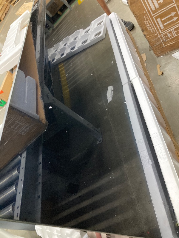 Photo 1 of **NO RETORNO***LG 77-Inch Class OLED evo AI 4K C5 Series Smart TV w/Dolby Atmos, Dolby Vision, HDR10, AI Super Upscaling 4K, Filmmaker Mode, Wow Orchestra, Alexa Built-in (OLED77C5PUA, 2025)