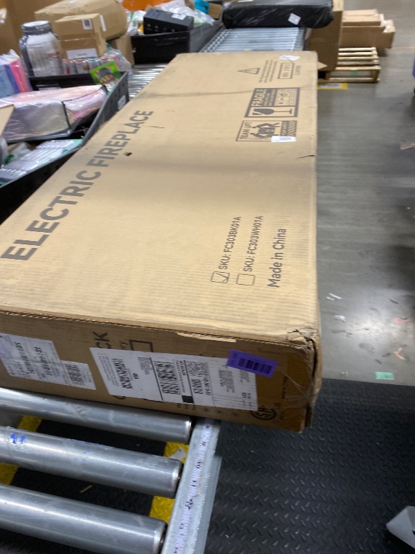 Photo 1 of ***Box 2/2***
****Missing box 1****
Electric fireplace