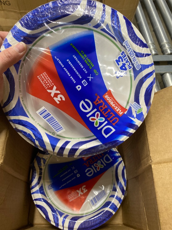 Photo 1 of **only 2 packs**Dixie Ultra, Large Paper Plates, 10 Inch, 172 Count (4 packs of 43 plates), 3X Stronger*, Heavy Duty, Microwave-Safe, Soak-Proof, Cut Resistant, Disposable Plates For Heavy, Messy Meals