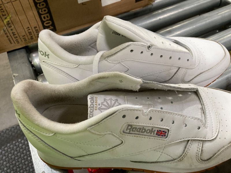 Photo 1 of **MISSING ONE LACE/NEEDS CLEANING***Reebok Classic Leather Sneakers for Men, Casual Tennis Mens Shoes, Footwear White/Pure Grey3/Reebok Gum3, 10.5