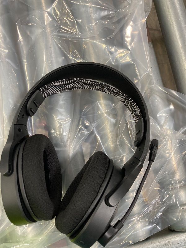 Photo 1 of **NO USB/PARTS ONLY***HyperX Cloud Jet – Dual Wireless Gaming Headset, 2.4GHz dongle, Bluetooth 5.3, PC, PS5, Mobile, USB-A – Black