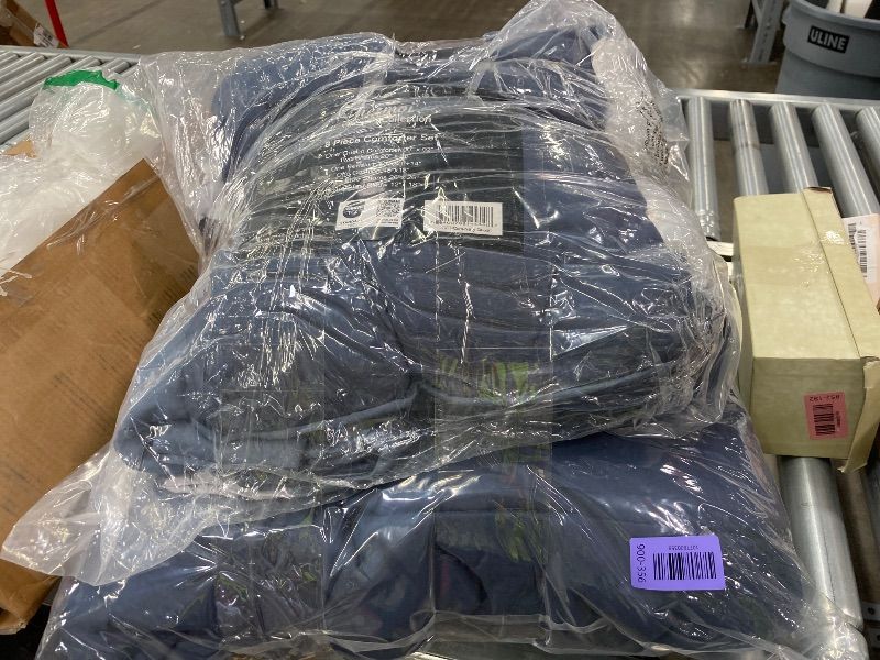 Photo 1 of **COMPLETE**Chezmoi Collection Loft 8-Piece Luxury Striped Comforter Set (Queen, Navy/Gray/Blue)