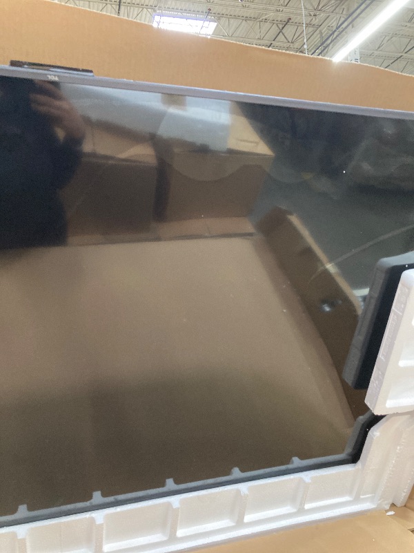 Photo 1 of ***DAMAGED -CRACKED -SELLING AS PARTS ONLY*** TCL Amazon Exclusive 75 Inch Class T7 Series | 4K QLED HDR Lag-Free Smart Google TV | 75T7, 2025 Model | 120Hz-144Hz High Brightness, Dolby Atmos, Alexa Voice Remote AI Streaming Gaming Television
