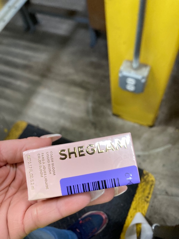 Photo 1 of ***FACTORY SEALED***SHEGLAM Color Bloom Liquid Blush Makeup for Cheeks Matte Finish - Rose Ritual***FACTORY SEALED***