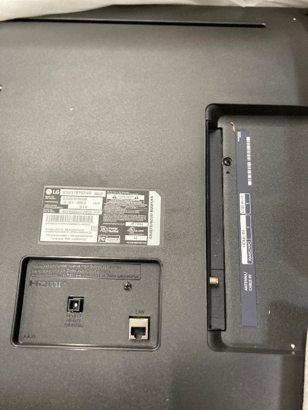 Photo 1 of **** no returns no refund ***LG 43 Inch Class UQ7070 ZUD Series LED 4K UHD Smart webOS 22 TV*** no returns no refund