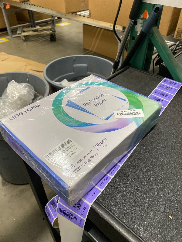 Photo 1 of ***FACTORY SEALED***LINGLONG Premium Perforated Paper 8.5 x 11" 3 Part Perf White 8.5 X 3-2/3" Cardstock 21lb 500 Sheets US Letter paper for Statements, Invoices (3 Part Perf White (8.5 X 3-2/3"), 500 Sheets)***FACTORY SEALED***