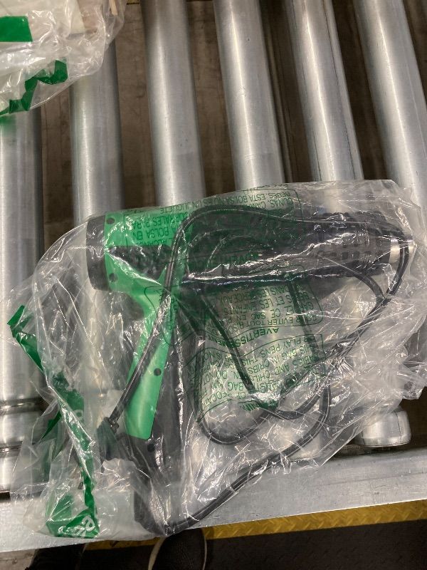 Photo 1 of ***MISSING PIECES -SELLING AS IS *** COMTO 1800W Heat Gun with LCD Digital Display, Variable Temperature Control 122?-1202??50?- 650??with 4 Nozzles for Crafts, Vinyl Wrap, Shrink Tubing (SG-1004E)