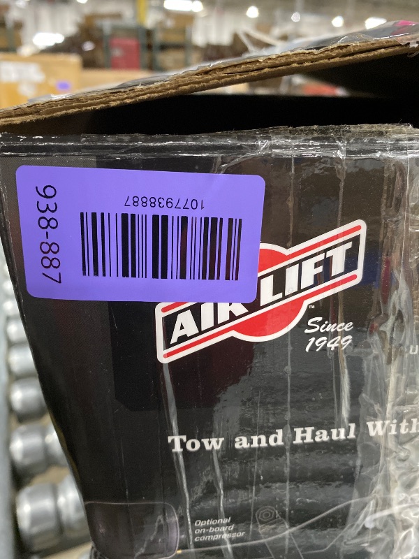 Photo 1 of ***DAMAGED -SELLING AS PARTS ONLY*** Air Lift LoadLifter 5000 Air Spring Kit – Fits 2019-2026 Chevy Silverado 1500 Trail Boss & ZR2 4WD, 2019-2026 GMC Sierra 1500 AT4 & AT4X 4WD – 57388