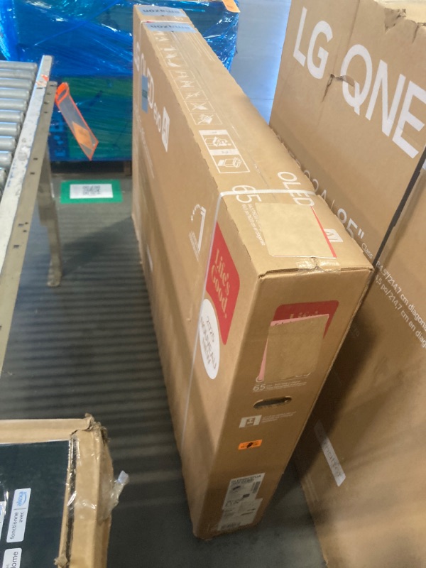 Photo 1 of ***FACTORY SEALED***LG 65-Inch Class OLED evo AI 4K C5 Series Smart TV w/Dolby Atmos, Dolby Vision, HDR10, AI Super Upscaling 4K, Filmmaker Mode, Wow Orchestra, Alexa Built-in (OLED65C5PUA, 2025)