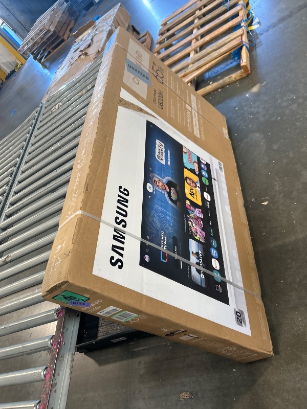 Photo 1 of ***NEW- FACTORY SEALED****
Samsung 65-Inch Class U8000H Series Crystal UHD, 4K, Smart TV, 2026 Model
