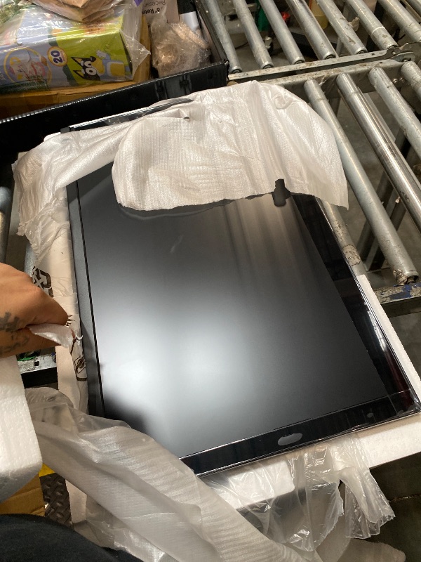 View 3 of [Screen doesn't work] Amazon Basics 27" FHD 1080P 100Hz IPS Monitor
