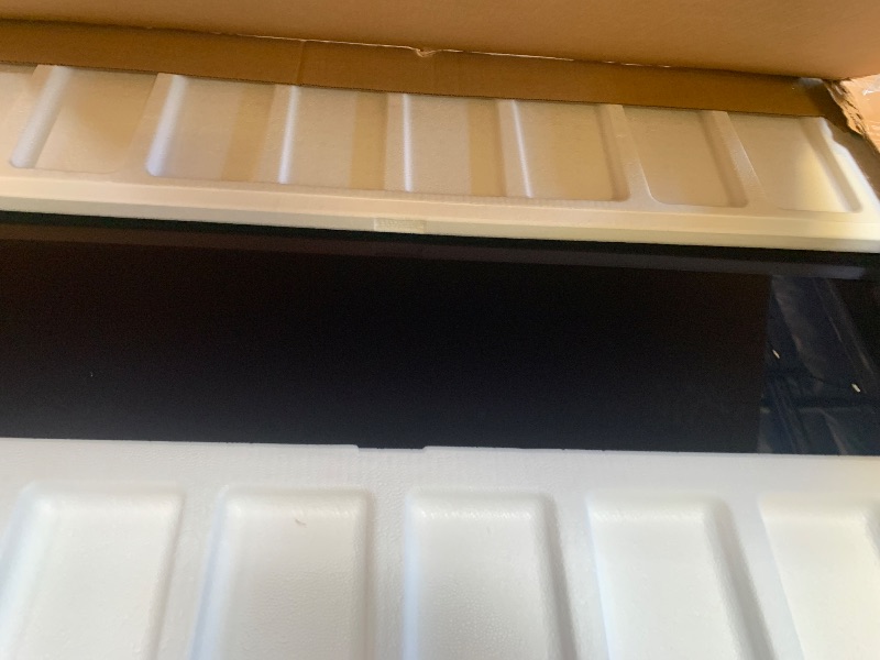 Photo 1 of NON-FUNCTIONAL, PARTS ONLY-------------------------------LG 65-Inch Class OLED evo AI 4K C5 Series Smart TV w/Dolby Atmos, Dolby Vision, HDR10, AI Super Upscaling 4K, Filmmaker Mode, Wow Orchestra, Alexa Built-in (OLED65C5PUA, 2025)