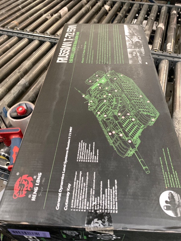 Photo 1 of 1/16 RC Tank, Heng Long Soviet Union T-72 model Army Toy with Smoke, Sound, Light, 2.4G Remote Control Tank That Shoot with Upgraded Metal Track, Idler and Sprocket Wheel, Steel Gearbox, Two Batteries