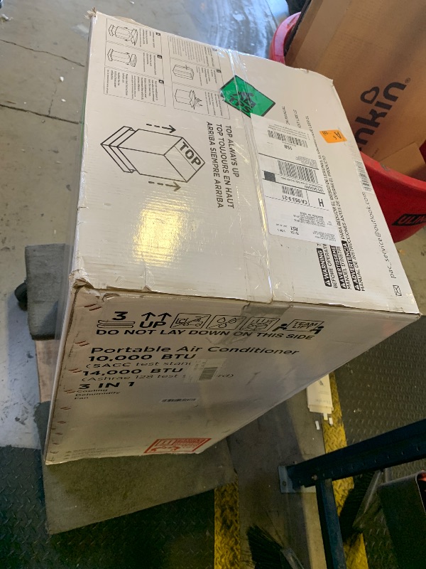 Photo 1 of DOMANKI 14,000 BTU Portable Air Conditioner