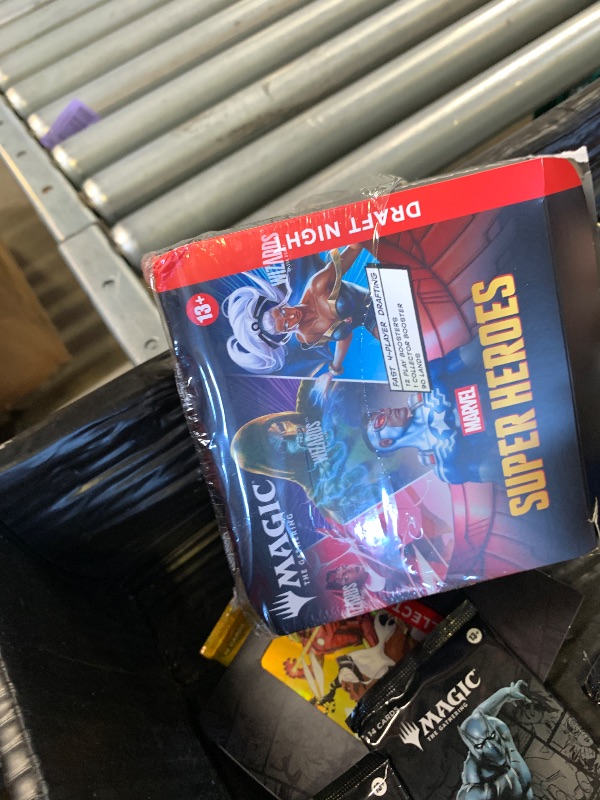 Photo 1 of Magic: The Gathering Marvel Super Heroes Draft Night Set