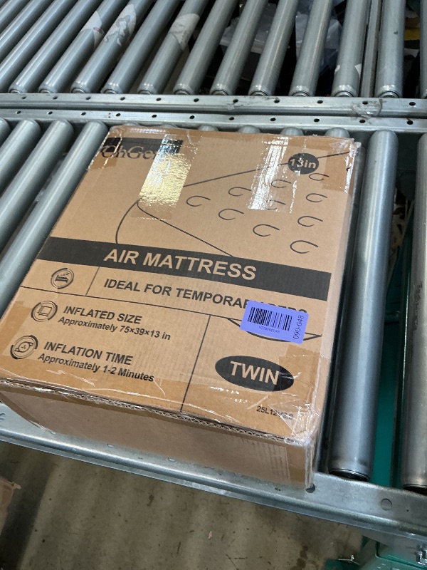 Photo 1 of OhGeni Twin Air Mattress - 13" Raised, 300lb Capacity