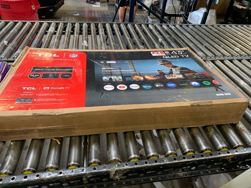 Photo 1 of TCL 43" QLED FHD Smart Google TV