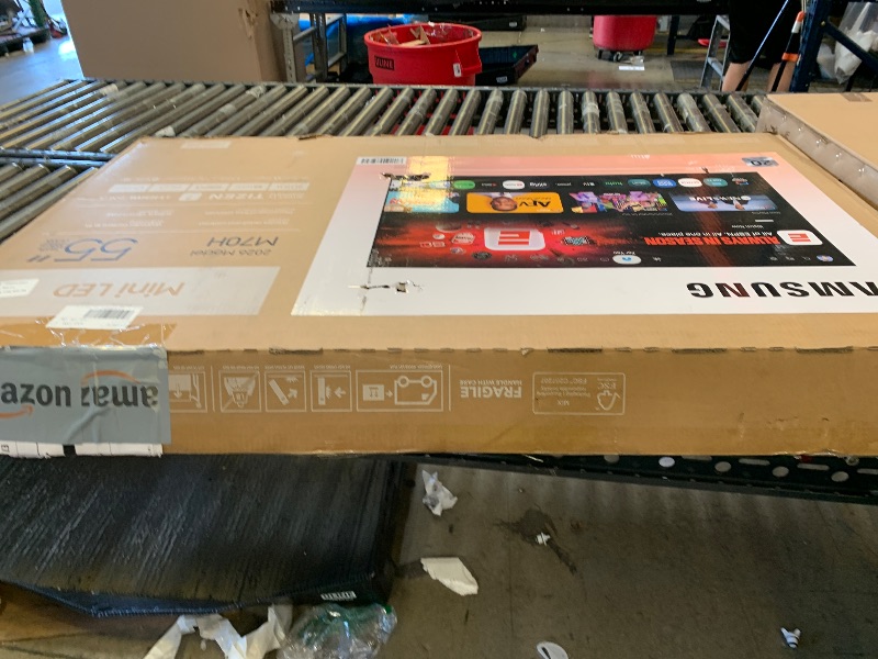 Photo 1 of Samsung 55-Inch Class M70H Series, Mini LED, 4K, Smart TV, 2026 ModelCRACKED.. PARTS ONLY