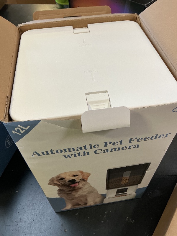 Photo 1 of Wnfuo Automatic Dog Feeder Large Breed