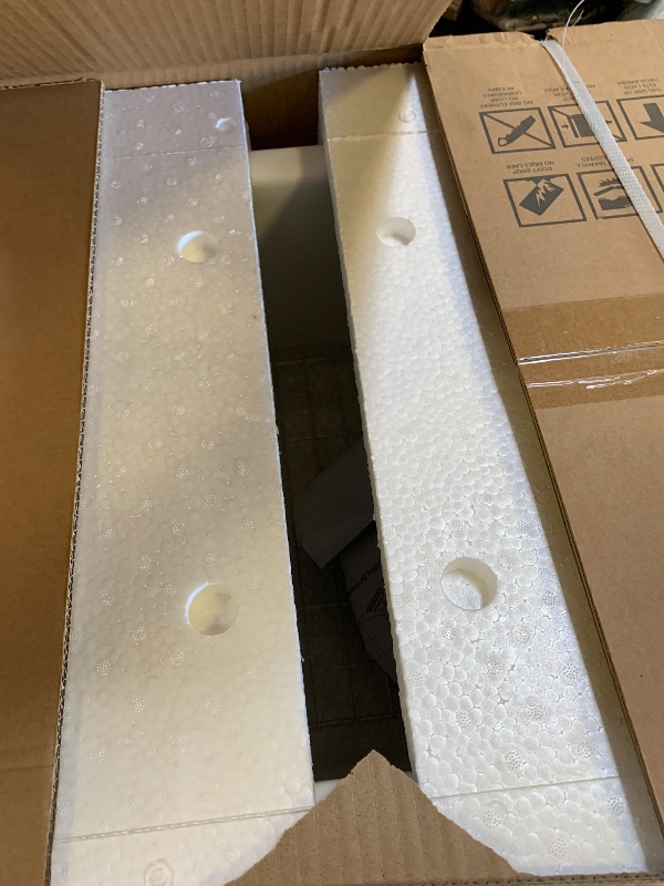 Photo 1 of Vomlor 30" Fireclay Undermount Kitchen Sink - White