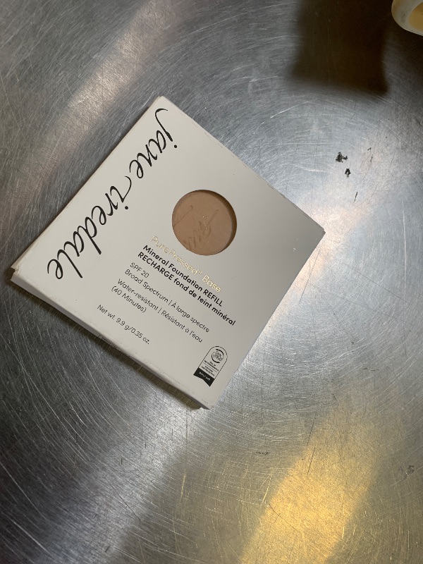 Photo 1 of Iredale Purepressed Base Pressed Mineral Powder Refill, Natural, .35 Ounce