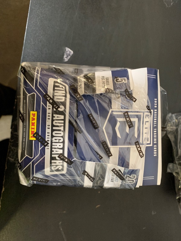 Photo 1 of 2026 Panini Donruss Elite Baseball Hobby Box 20 Packs, 2 Autographs, 20 Parallels