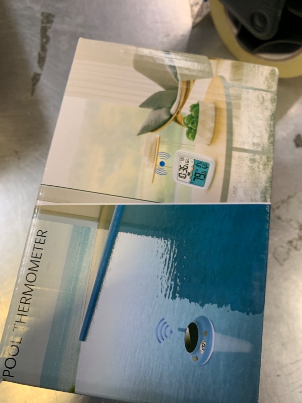 Photo 1 of Grillum Solar Pool Thermometer - Blue-Solar