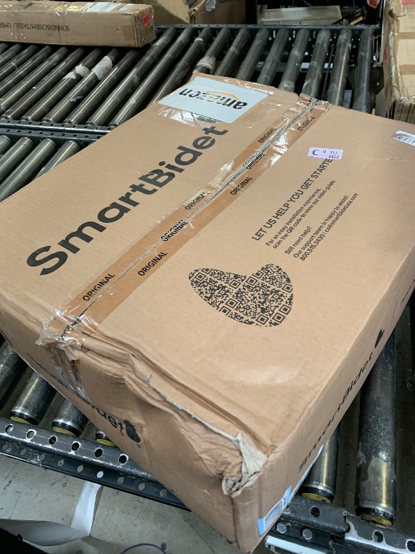 Photo 1 of SmartBidet SB-2000 Electric Bidet Toilet Seat