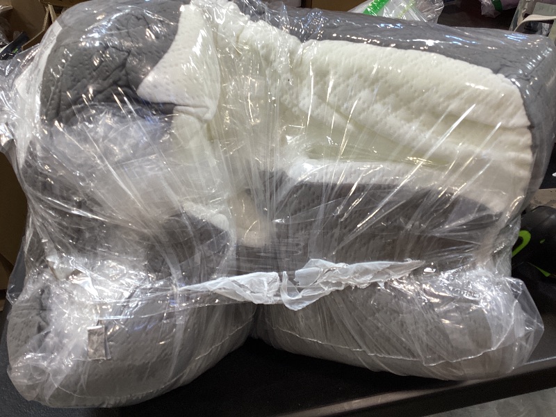 Photo 1 of Pillow 