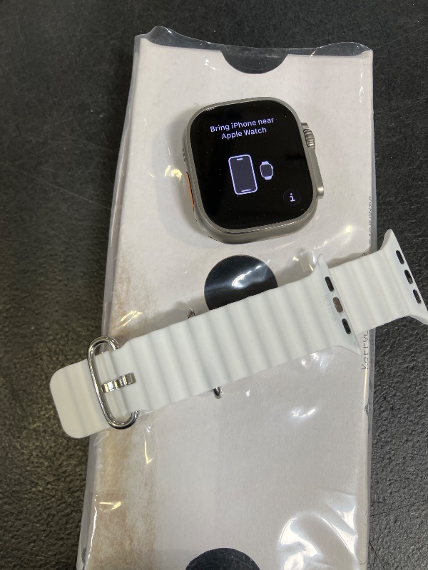 Photo 1 of Apple Watch Ultra 2 [GPS + Cellular, 49mm] - Titanium Case With White Ocean Band, One Size (Renewed)