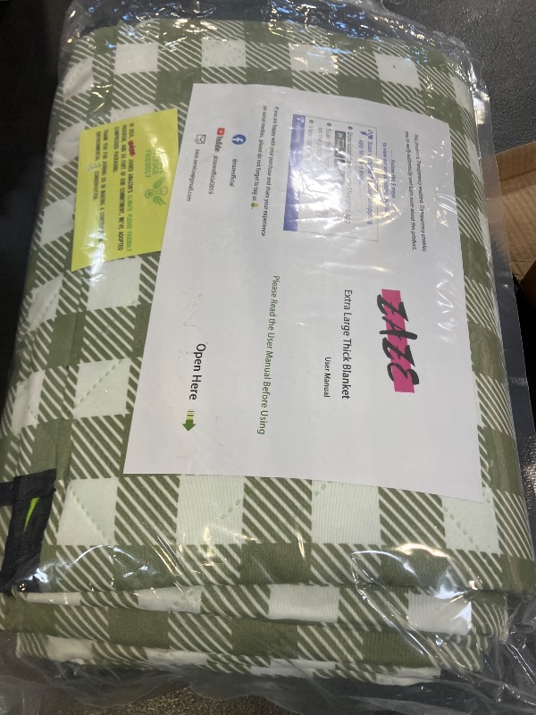 Photo 1 of ZAZE Extra Large Picnic Outdoor Blanket, 80''x80'' Waterproof Foldable Blankets Gingham Picnic Mat for Beach, Camping Grass Lawn Park Accessories Cute Couple Gifts Ideas Wedding Registry(Green White)