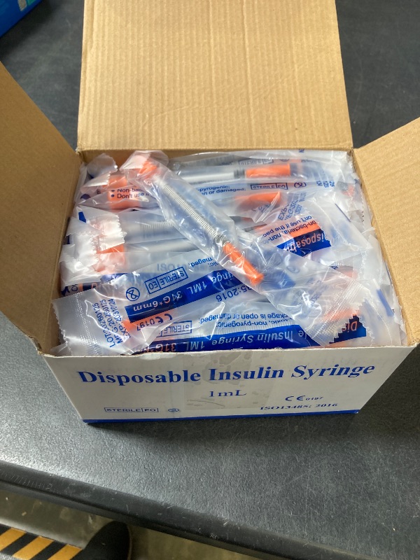 View 2 of U-100 1ml 31ga Disposable Syringe and 31G x 6 mm (1/4") Needle, Lab Dispensing Supplies, 100Pack