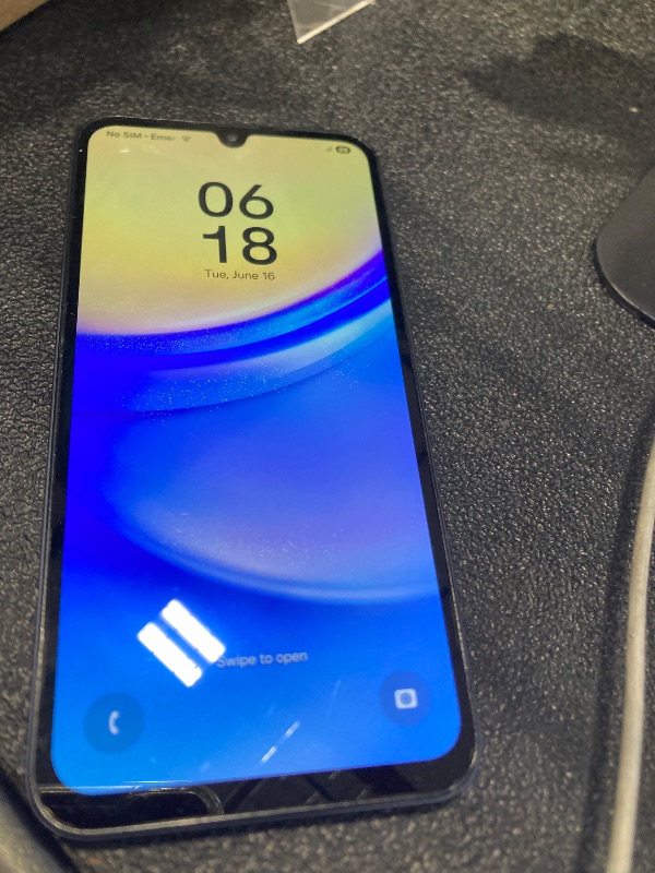 Photo 1 of samsung galaxy a15