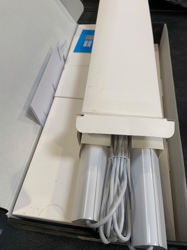 Photo 1 of Govee RGBIC TV Light Bar