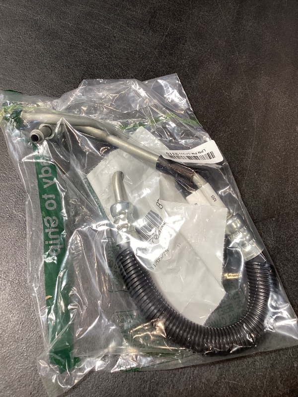 Photo 1 of Edelmann 80337 Power Steering Pressure Hose: Replacement for - 2010-01 GM Silverado, Sierra; V-8 6.6L Diesel; W/Hydroboost, Black