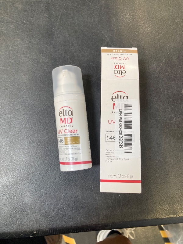 View 2 of EltaMD UV Clear Tinted Sunscreen for Face, SPF 46 with Zinc Oxide, Oil-Free, Dermatologist Recommended, For Acne-Prone Sensitive Skin, 1.7 oz