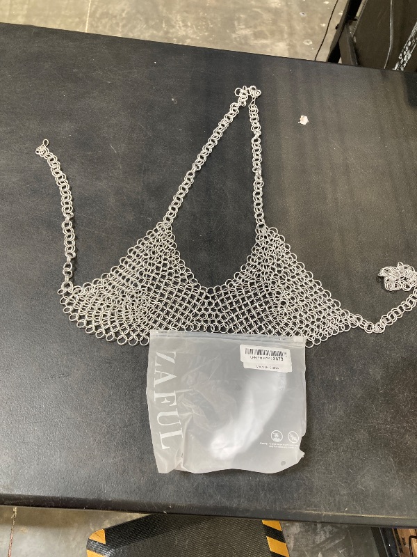 Photo 1 of zaful chain top