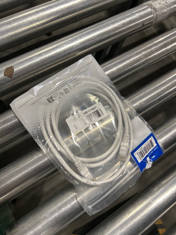 Photo 1 of Cable Matters 10Gbps Snagless Cat 6 Ethernet Cable - 5ft, Cat 6 Cable, Cat6 Cord, Ethernet Cord, White