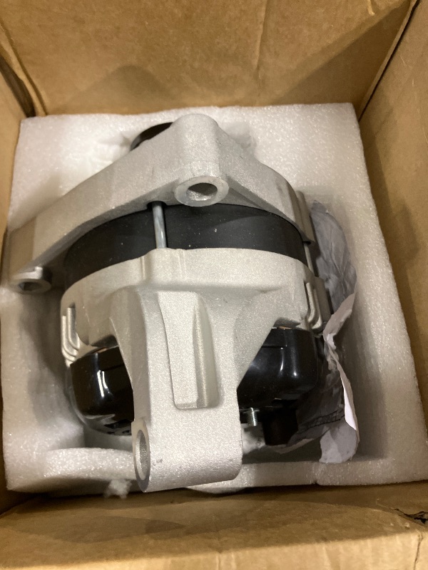 Photo 1 of GDSMOTU New Alternator Compatible with for Chrysler for Town & Country for Dodge for Grand Caravan 3.3L 3.8L 01-07, 12V 140AMP High Output Alternator OE #AND0293 13871 421000-0011
